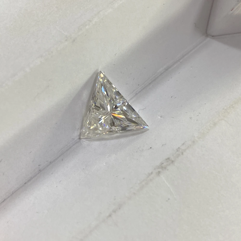 2 Carat Triangle Shape White D VVS 8x8mm Lab Grown Moissanite Diamond Fashion Woman Necklace Gemstone