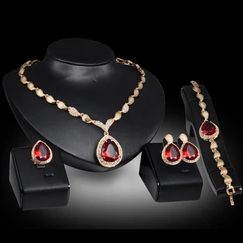 

Luxury Golden Red crystal Fashion jewelry set For Women Wedding Necklace Earring Ring Sets Wedding Bridal Accessories Fashion