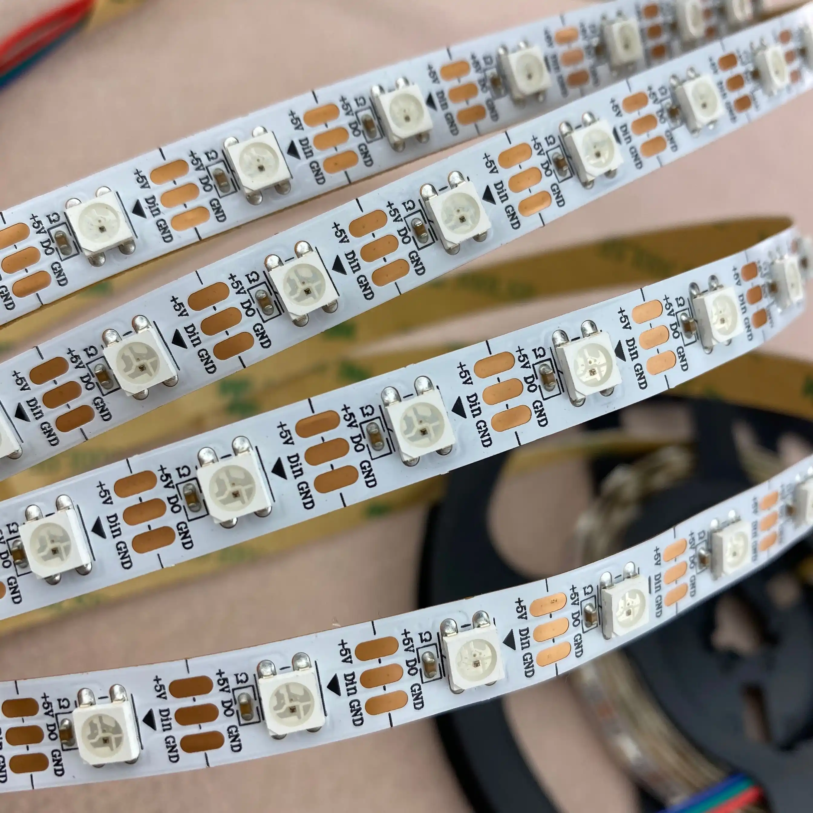 Доступная Пиксельная Светодиодная лента 4m 60 Светодиодный s/m DC5V SK6812