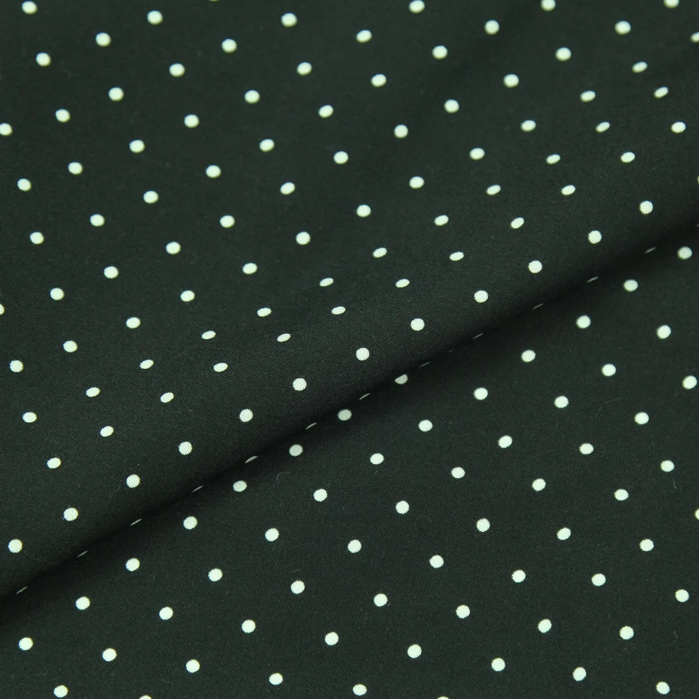 New 100/% cotton polka dots fabric by the metre in Black