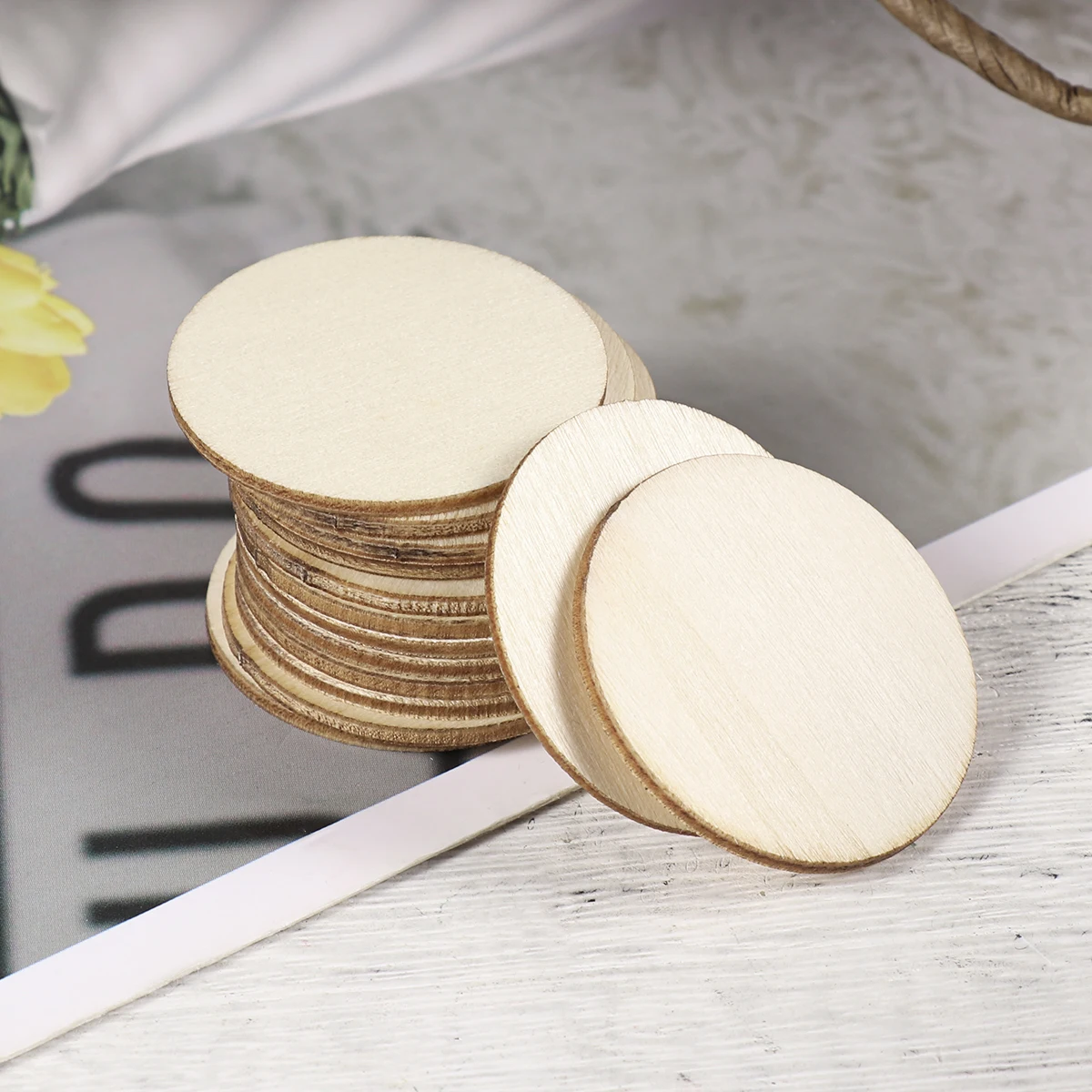 WINOMO, 100 шт, круглые деревянные диски, натуральные круглые деревянные ломтики, необработанные деревянные детали для рукоделия, художественный проект