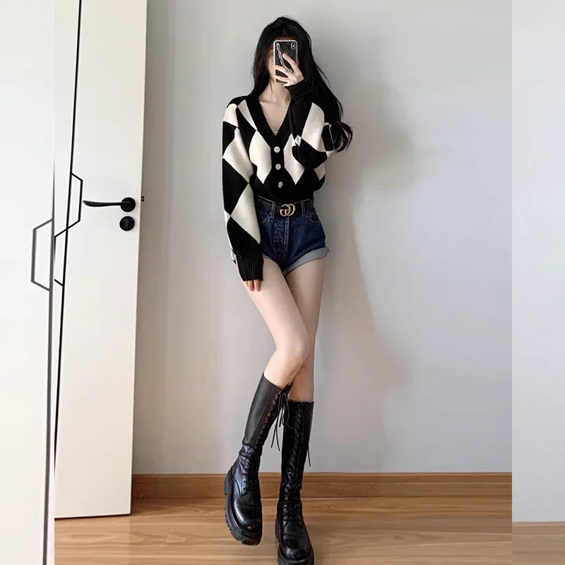 dolphin shorts 2022 New Spring High Waist Shorts Women Fashion Women's Clothing Retro Advanced Western Style Two-Pack Suit Female Joker fashion dress