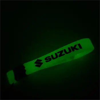 

Luminous car KeyChain Keyring Key Chain Ring For Suzuki Swift SX4 Vitara Jimny S-CROSS Auto Motorcycle Accessories car Styling