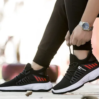 

Summer Brand Fashion Men Casual Shoes Light Breathable Mesh Shoes Men Sneakers Lace Up Gray White Black Red Male Shoes 2020 New