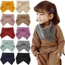 Новинка; модные однотонные шарфы ярких цветов для маленьких детей; Хлопковые вязаные шарфы для мальчиков и девочек; сезон осень-зима; милый треугольный шарф; детские подарки