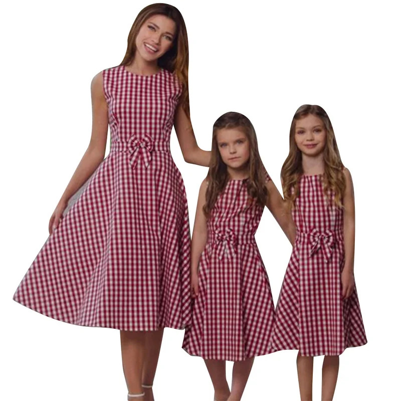 

Mother Daughter Dresses Fashion Sleeveless Red Plaid Bowknot Dress with Belt Family Matching Clothes Mom and Daughter Sundress