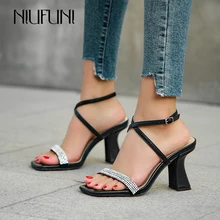 

NIUFUNI 2022 Summer European And American New Square Head French high-Heeled Sandals Rhinestones Thick-Heeled Roman Shoes
