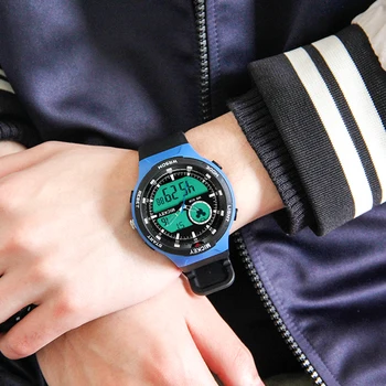 

Disney New Kids Sports Watch Waterproof Children's Watches Genuine Brand Multifunctional Nightlight Visualization Mickey Watch