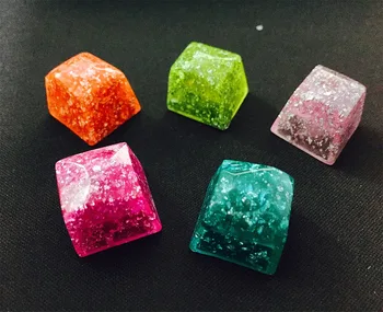 

Handmade Polygonal Gem Cutting Resin Artisan Keycap R4 Keycaps Key Cap For Cherry MX Gaming Mechanical Keyboard