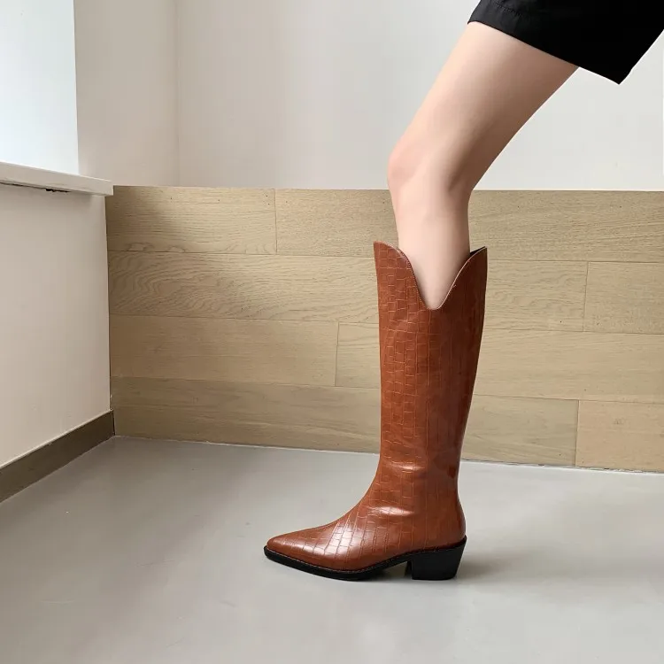 

MLJUESE 2021women knee-high boots patent leather winter short plush brown color pointed toe low heels western boots size 40