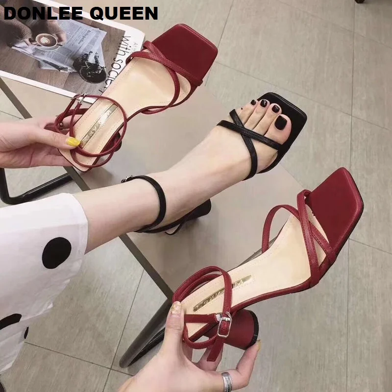DONLEE QUEEN/Новинка года; летние модные босоножки с узкими ремешками; обувь для вечеринок на высоком каблуке; женские босоножки с ремешком на лодыжке; Брендовые женские шлепанцы