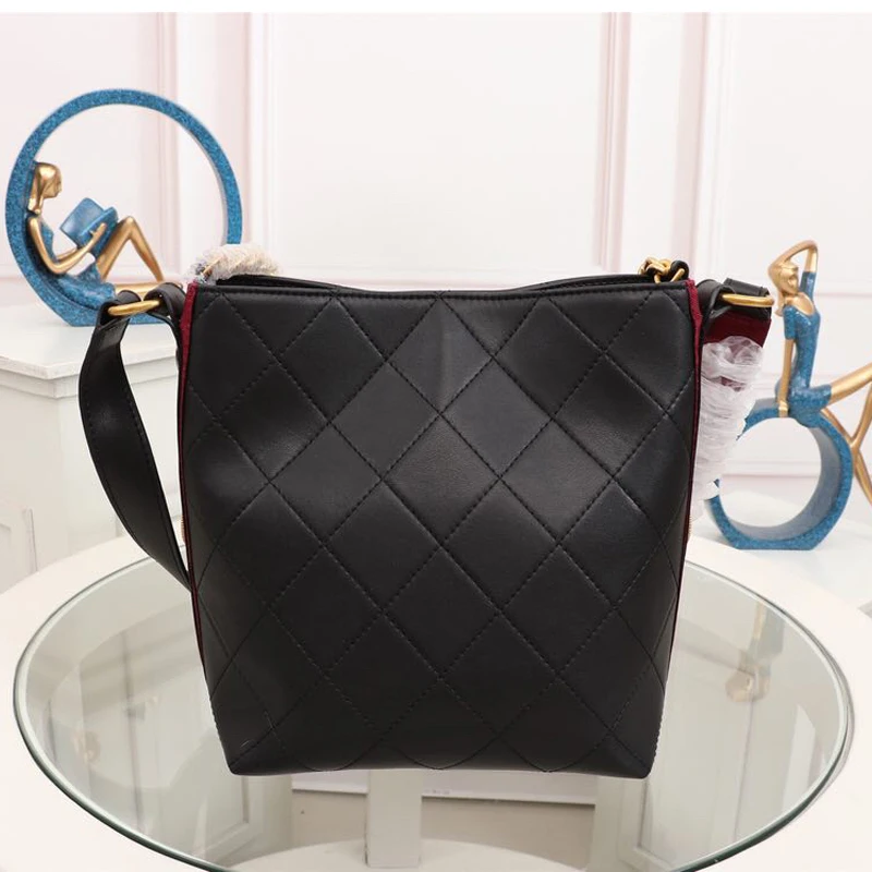 

Luxury Bucket bag for women Famous Designer handbags high quality Brand bag real leather Diamond Pattern soft single bag