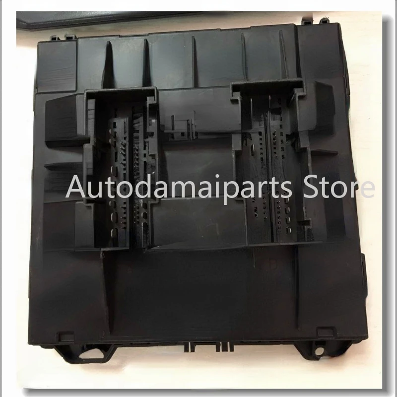 

BCM 5K0937086AA 5K0 937 086 AA для корпуса компьютера Passat Tiguan
