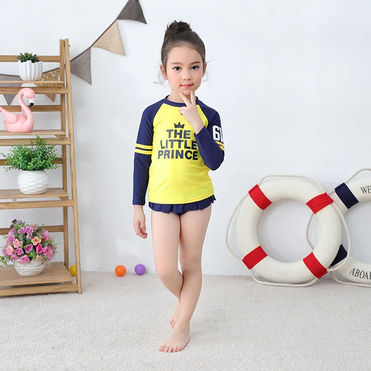 

Girls' Two-piece Swimsuit Long Sleeve Yellow Crown Briefs-KID'S Swimwear Hot Springs Clothing This Non-Swimming Cap