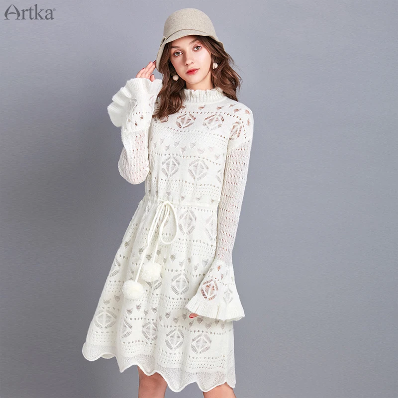 Женское трикотажное платье свитер ARTKA элегантное ажурное из мохерового