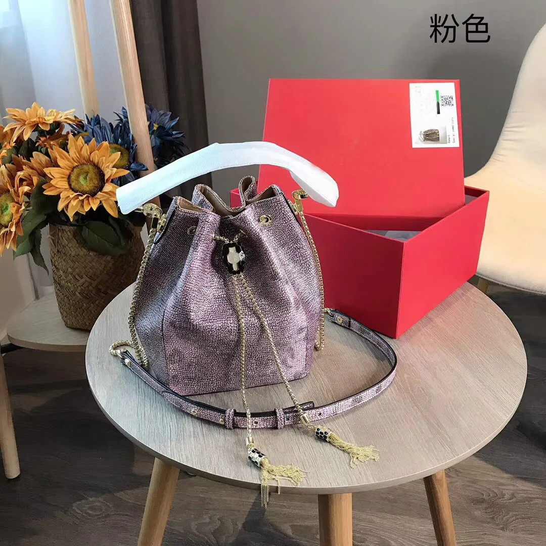 

Luxury Genuine Leather Serpentine Pattern Bucket Bag Women Sequin Drawstring Women Shoulder Bag High Quality Ladies Hand Bags