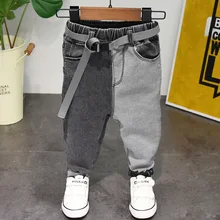 Вэньчжоу детская одежда весна и осень ребенок корейский стиль Западный стиль брюки джинсы для мальчиков смешанные цвета D1269