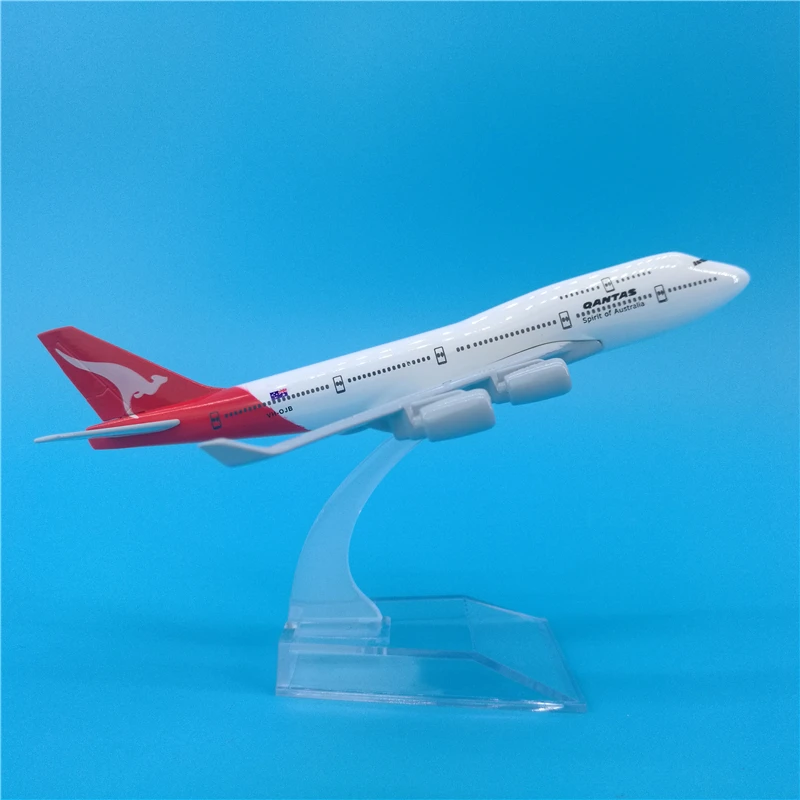 16cm Boeing 747 Air Qantas Airlines Aircraft Aereo Modellino Auto 