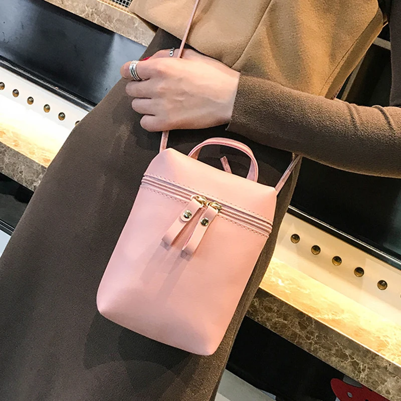 Custom Name Zipper High Capacity Women Shoulder Bag Fashion Casual Messenger Bags Mini Female Cellphone Bag Festival Gift