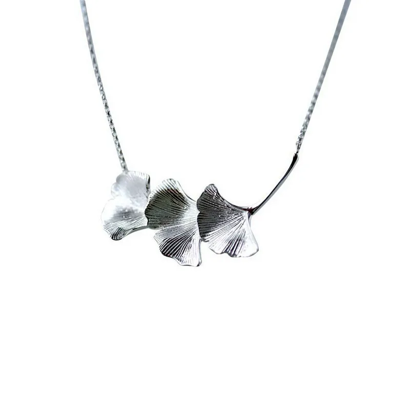 10748629300_1039125567