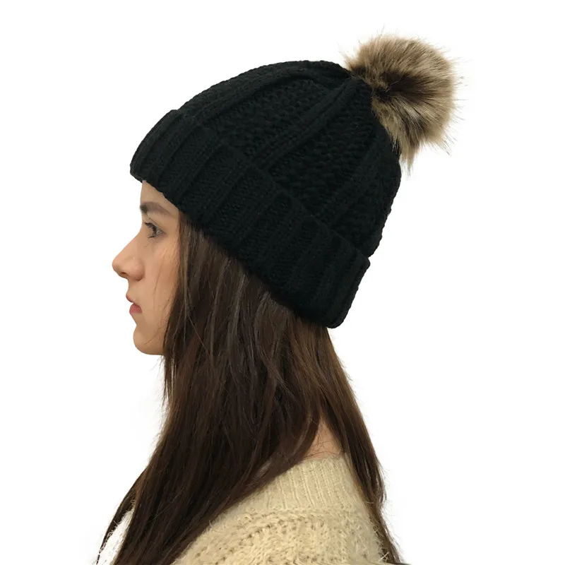 

Autumn Winter Warm Ear Protection Women's Knitted Hat New Fashion Skullies Beanies Hat Winter Hats For Women Beanies Hat