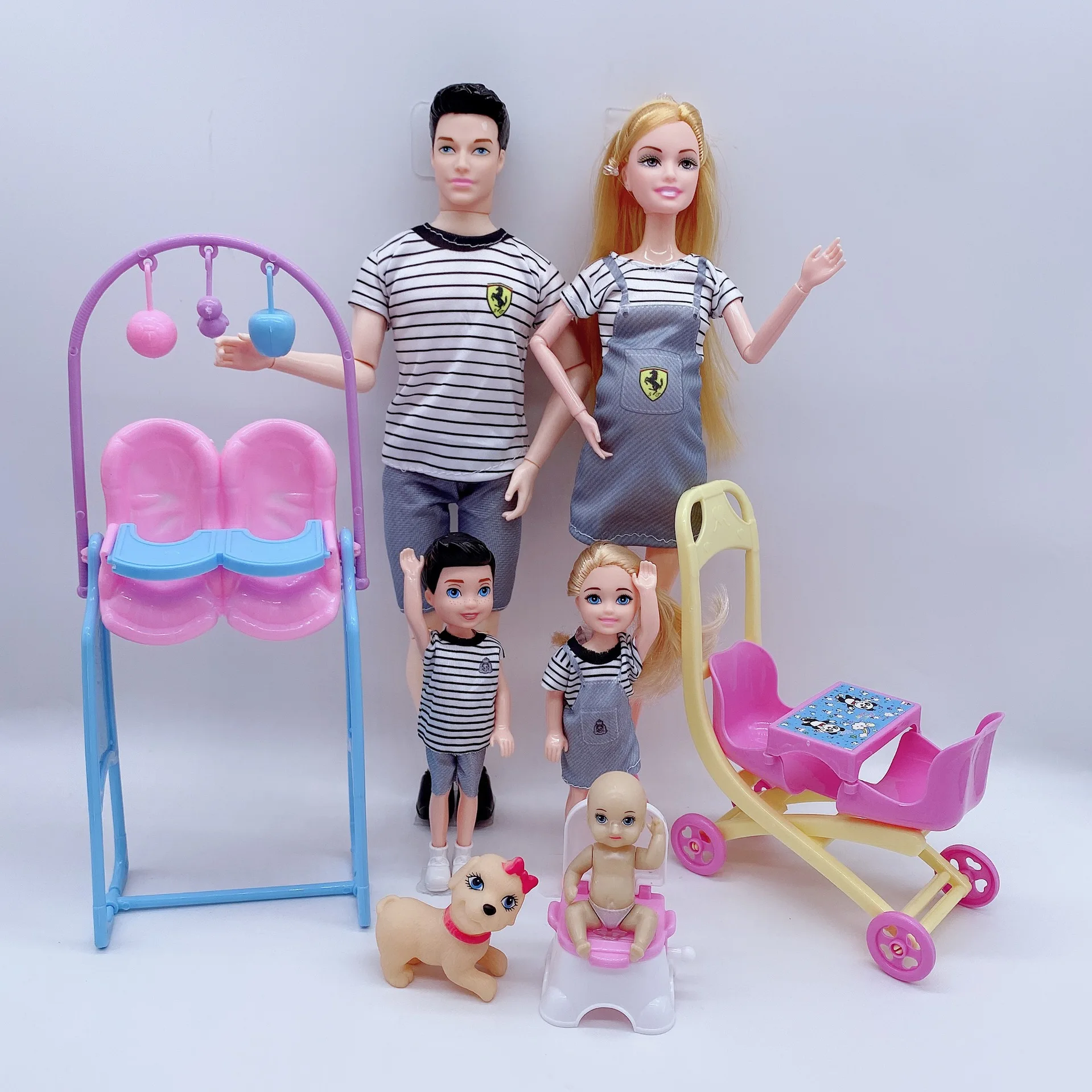 Barbie Game Doll Casa Itens, Bonecas De Família, Bonecas Dos Pais, Grávida  Mãe Acessórios, Cadeira De Praia, Swim Ring Playset, 11.5 Polegadas -  AliExpress