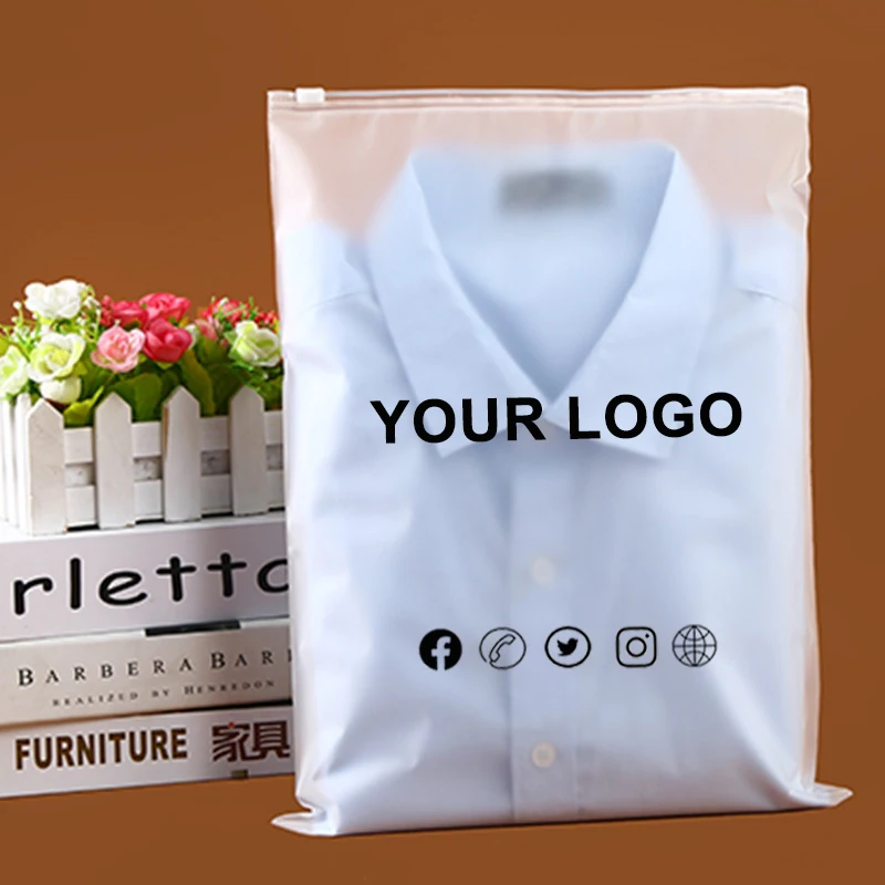50pcs Frosted zip seal ziplock plastic bags for clothing Zipper Bags with Logo Printed for Clothing Coat Jeans Hoodies Package 1