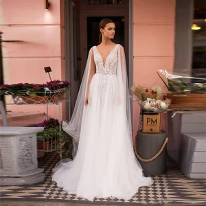 2022 New V-neck Sheer Bodice Applique Lace Backless Wedding Dresses Tulle Sweep Train Bridal Gowns vestido de noiva mariage