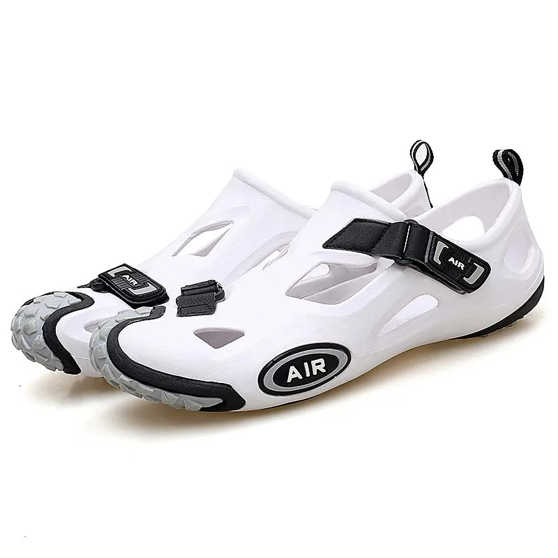 Hot Sale Mens Sandals Unisex Summer Outdoor Water Shoes Mens Beach Sandals Lightweight Hollow Hole Shoes Mens Sneakers Hot Sale Mens Sandals Unisex Summer Outdoor Water Shoes Mens Beach Sandals Lightweight Hollow Hole Shoes Mens Sneakers