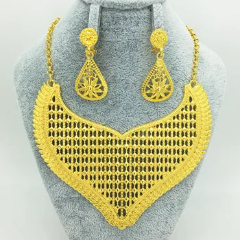 

The new wholesale fashion jewellery set is brighter dubai gold jewellery for women's anniversary parties and birthday trips