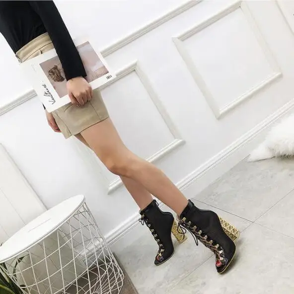 Hollow Shiny Female Boots Spring Summer New Luxury Rough-heeled Cross-strap Sandals Temperament Fishmouth Breathable Boots