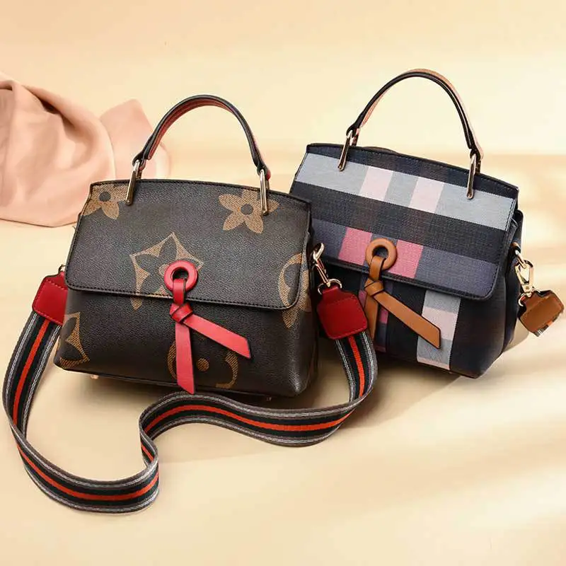 

Wide-Strap Shoulder Bag WOMEN'S Shoulder Bag Western Style Retro Versatile High Grade Textured Handbag Europe And America Style