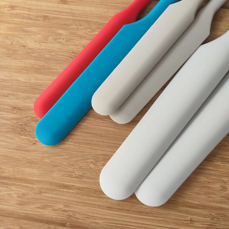 1PC Silicone Spatula Set Heat Resistant Cake Cream Butter Spatulas Mixing Scraper Baking Pastry Tools Kitchen Knife XB 003