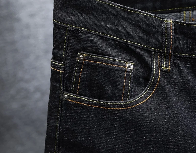 12174994047_688013257