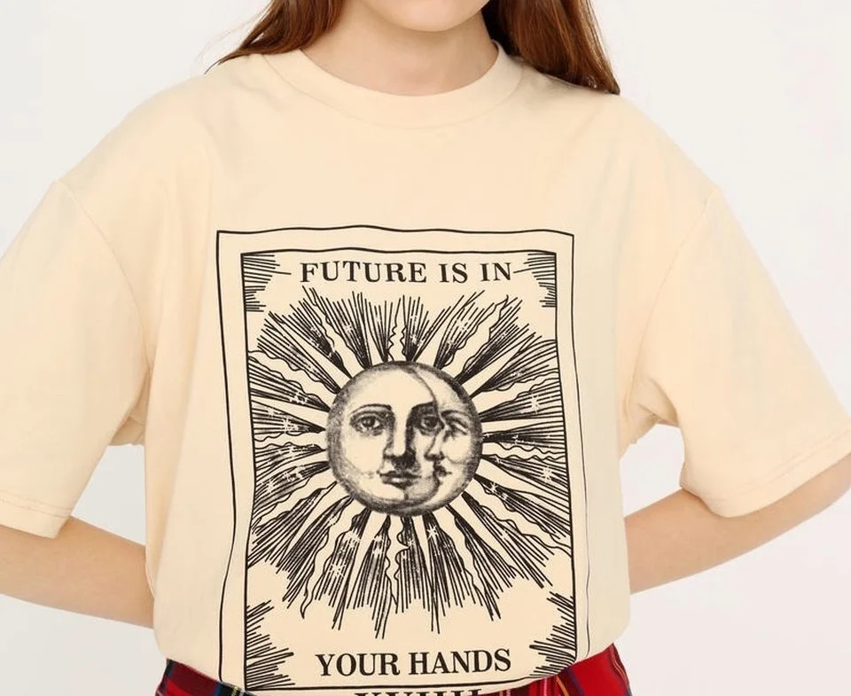 HAHAYULE-JBH будущее в ваших руках солнце и луна печать бежевая футболка винтажная мода гранж стиль футболка Красивая майка