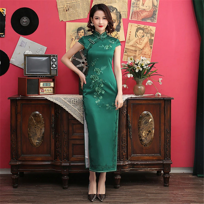 2020 Chinese Lingerie Mandarin Collar Dark Green High Split Qipao