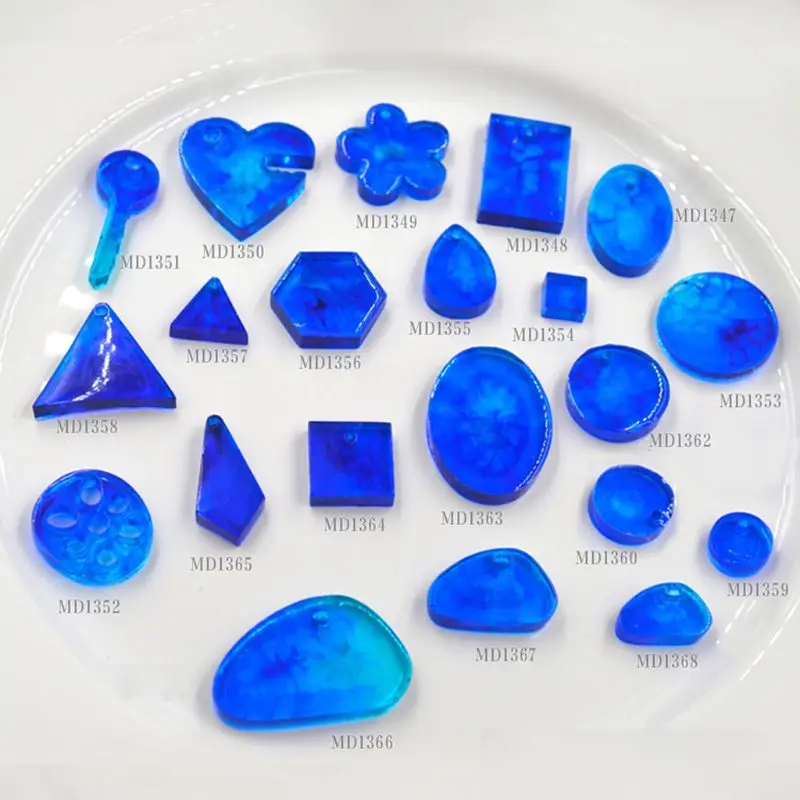 12Pcs Square Key Heart Round Triangle Pendant Resin Silicone Molds Jewelry Tools