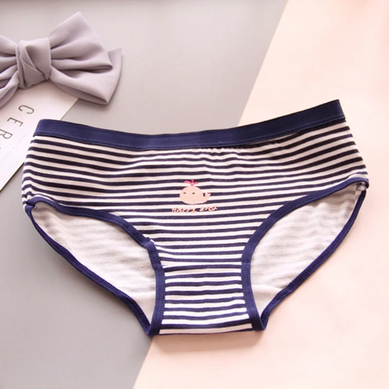 4698514884_1000337947