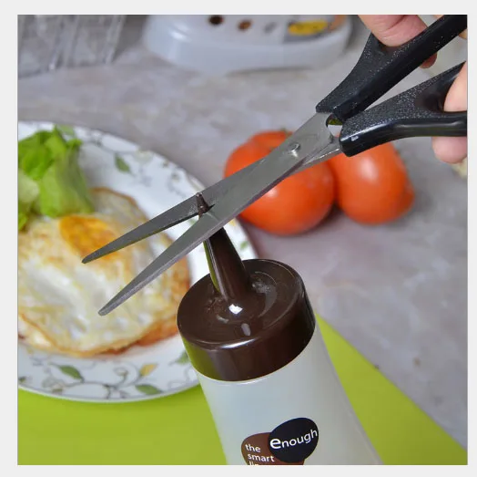 Острое сопло Экструзионная бутылка для кухни Герметичная Бутылка масла салат