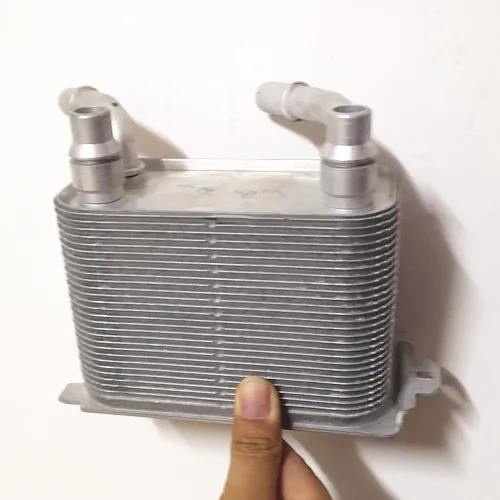 Части OE No LR015152 PBC500180 масляный радиатор LR 015152 OEM LR0 15152 No PBC 500180
