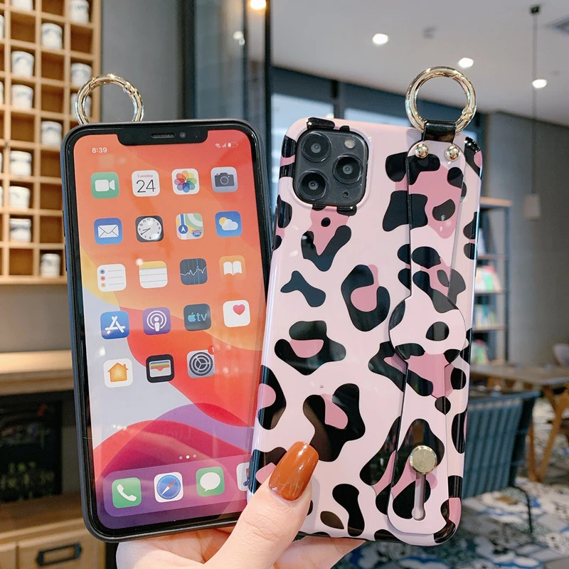 New Phone Case Leopard Wristband Phone Case with Lanyard For IPhone 11pro Max XS Max XR 1 New Phone Case Leopard Wristband Phone Case with Lanyard For IPhone 11pro Max XS Max XR 3