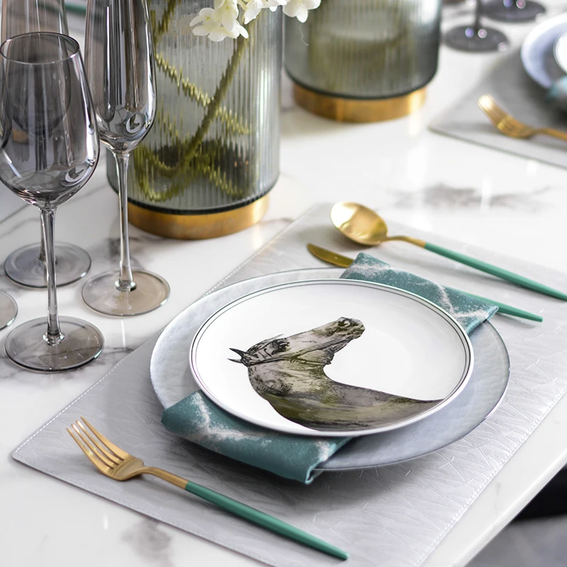

8 /10/12 Inch War Horse Pattern Porcelain Tableware Set Plate Tableware Dinnerware Tableware Cutlery Set Glass Dinner Service