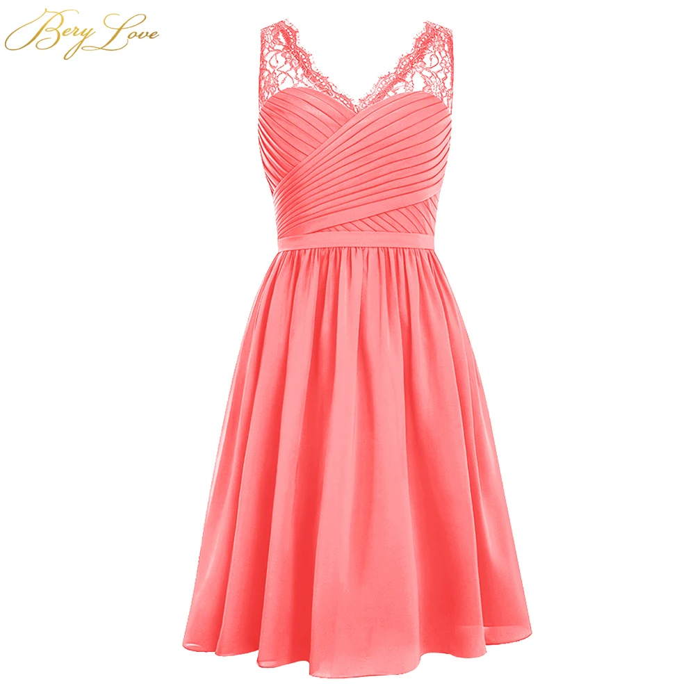 

BeryLove Cute Short Coral Bridesmaid Dresses 2019 Mini Lace Chiffon Bridesmaid Short Wedding Party Homecoming Graduation Dress