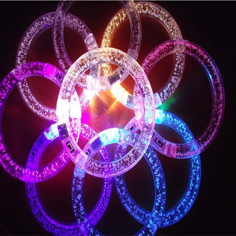 

Hot 5PC Multicolor LED Flashing Bracelet Light Up Acrylic Bangle For Party Bar Halloween Chiristmas Hot Dance Gift For Children