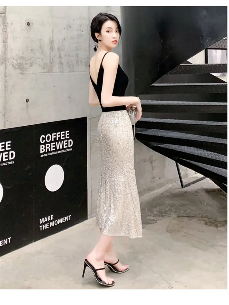 It's YiiYa Cocktail Dress Elegant V-Neck Mermaid Woman Party Dresses Sequin Spaghetti Strap Tea-Length Robe Cocktail Gowns E826