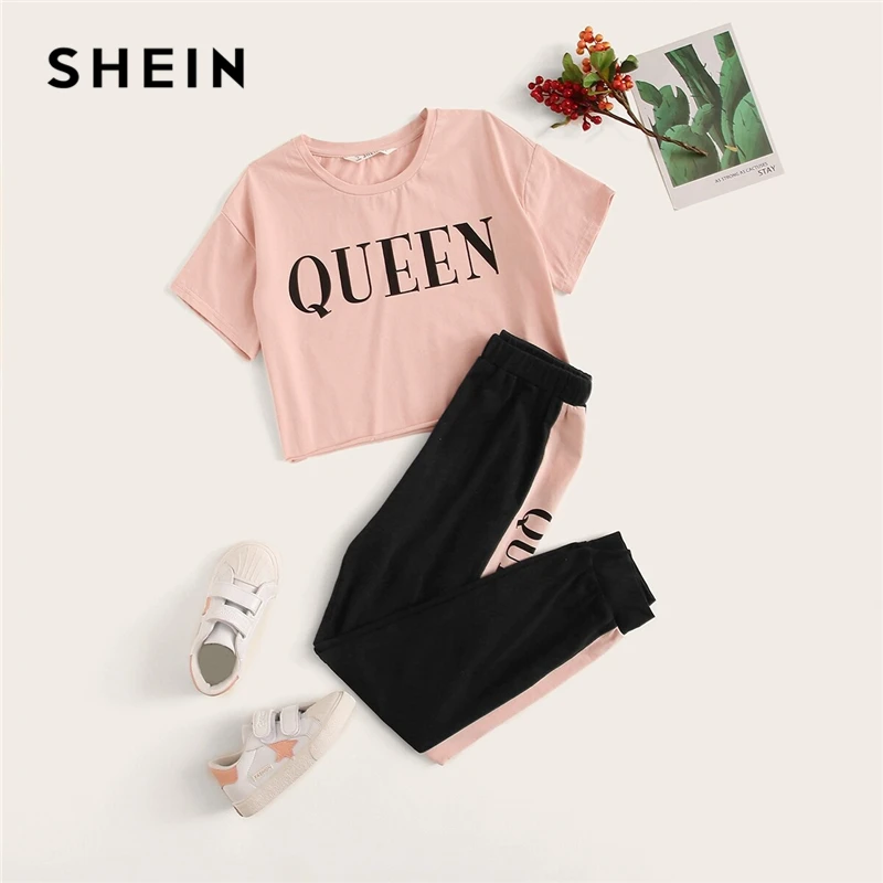 SHEIN/Детская футболка с буквенным принтом для девочек и спортивные штаны с контрастными боковыми вставками, повседневный комплект для детей, г. Летняя одежда для активного отдыха костюм с короткими рукавами, комплекты
