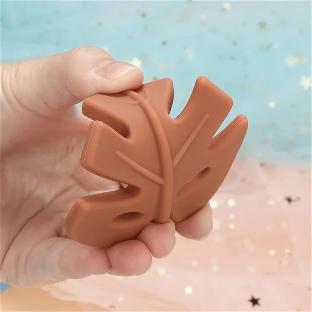 TYRY.HU 1PC Silicone Teether Baby Cartoon Leaf Shape Food Grade Silicone Teething Rattle for Newborn Care Chewing Molar Toy 6