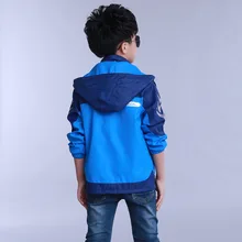 Детская одежда для мальчиков; Новинка года; стильное весеннее Детское пальто в Корейском стиле; плащ-дождевик с принтом для больших мальчиков; Модная стильная куртка