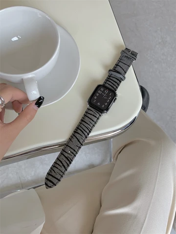 Strap Band For Apple Watch 7 SE 5 6 4 3 2 1 Fashion Zebra Women Bracelet For iwatch series 45mm 41mm 38MM 40mm 42mm 44mm
