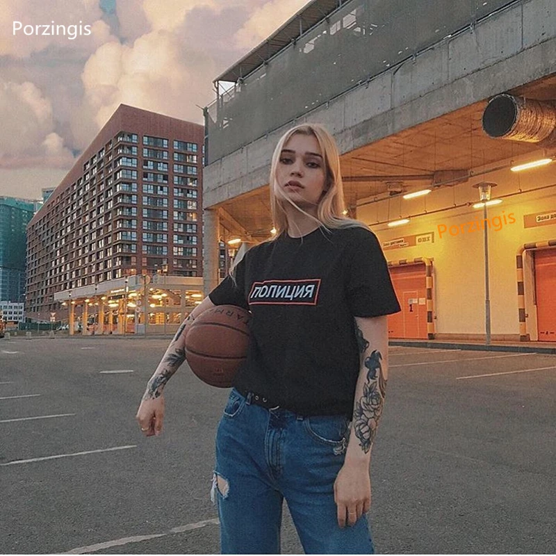 Женская футболка Porzingis с надписью на русском ПОЛИЦИЯ принтом летняя хлопковая